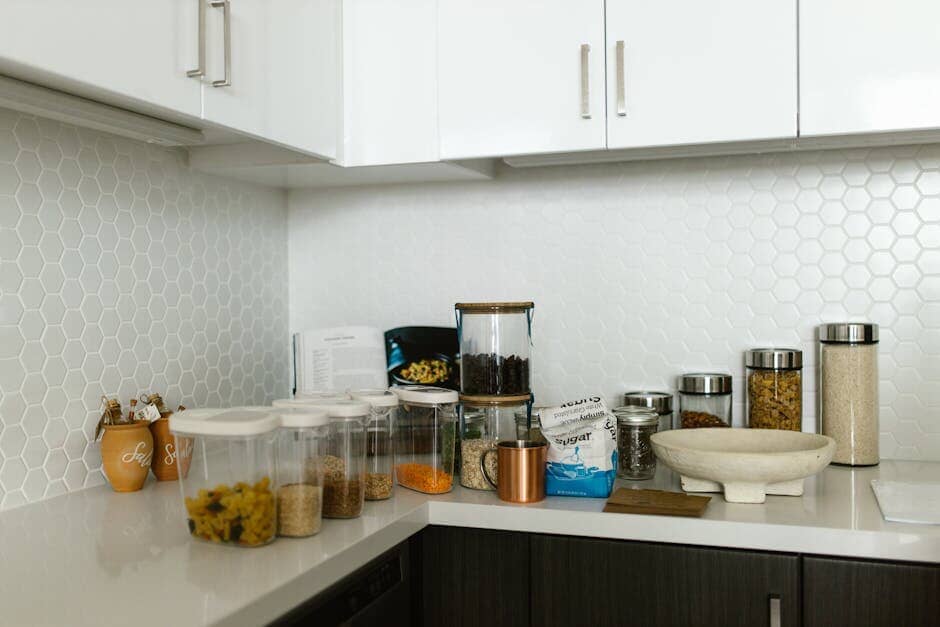 Innovations in Kitchen Organization: How a Space Saving Pantry Can Change the Game