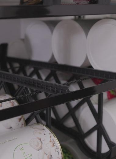 Video of showing First in First out rotation in large can organizer